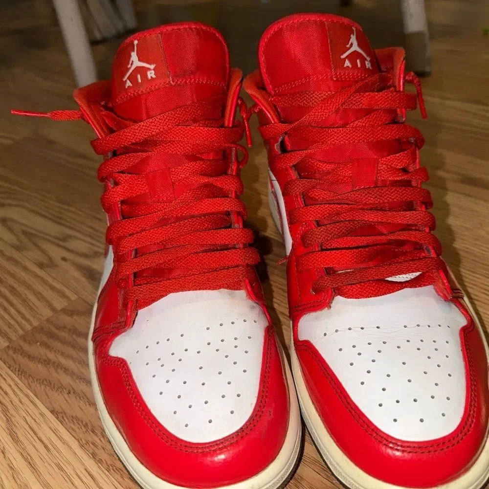 Jordan selling pair